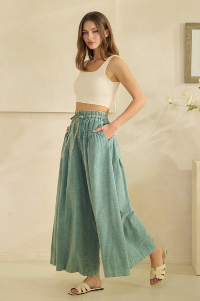 The Tyra Pants
