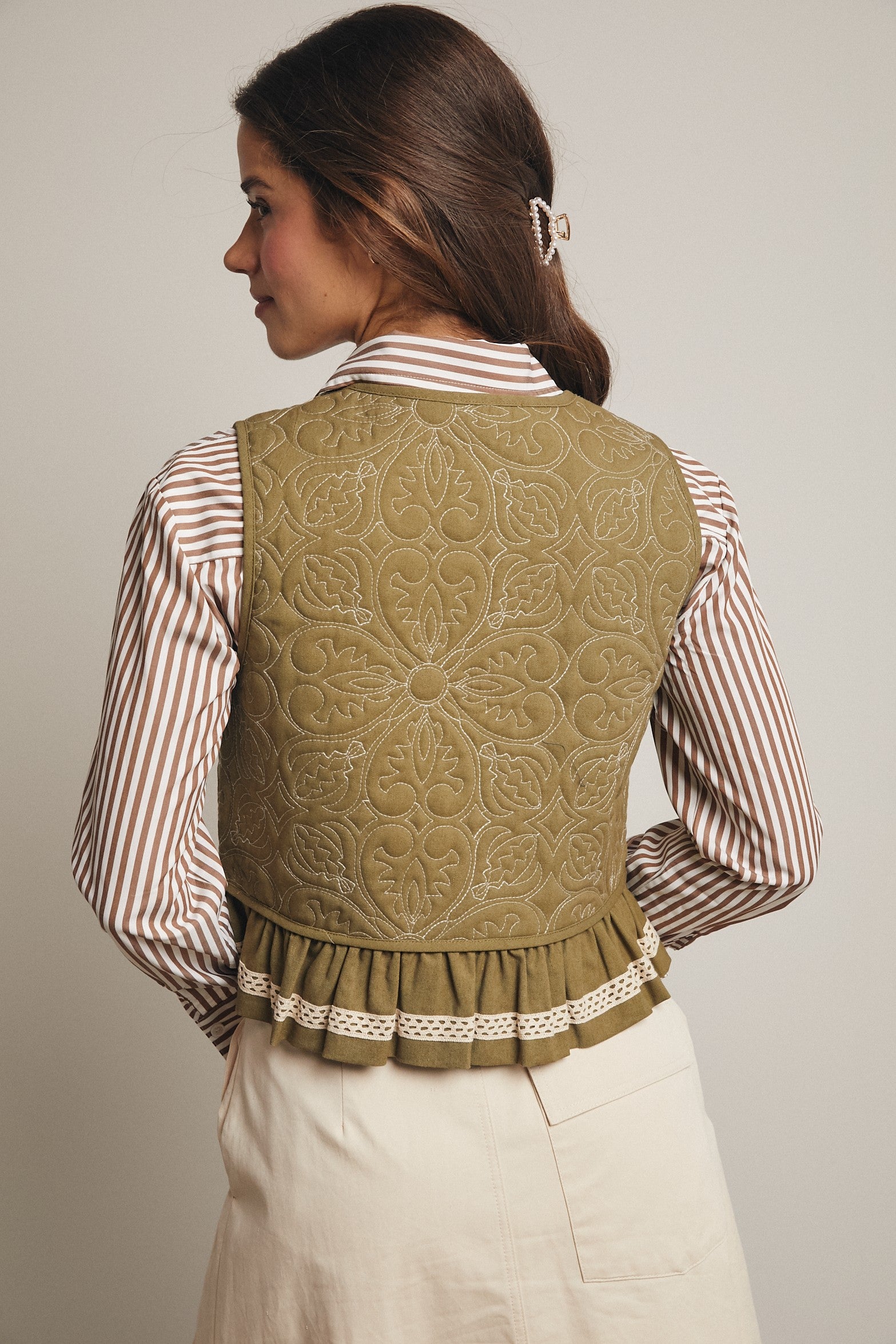 The Linna Vest
