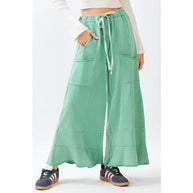 Geneeesta Ruffle Pants