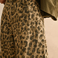 Leopardess Barrel Jeans