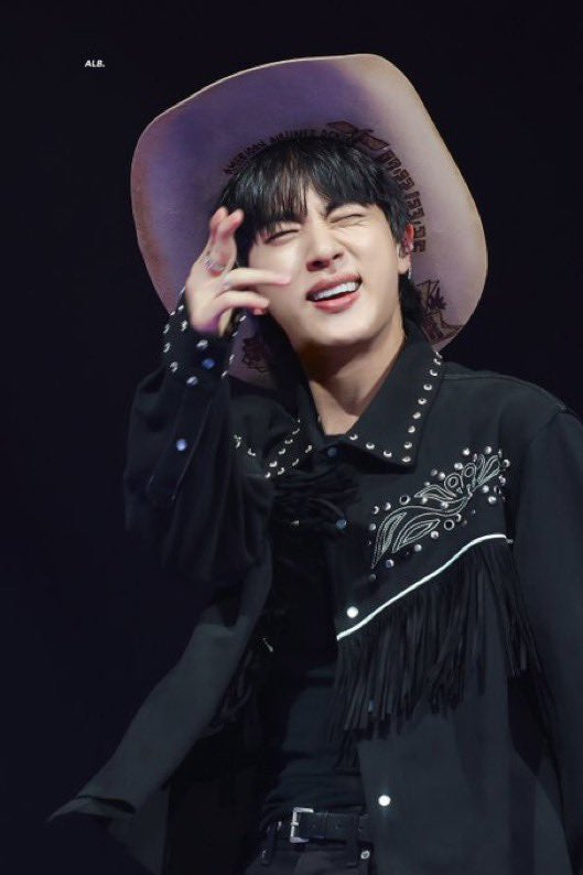 ⭐️🎵Custom Jin Hat🎵⭐️
