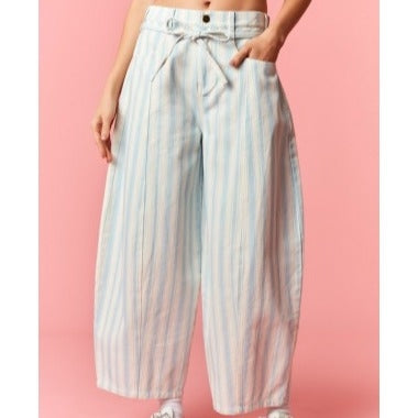 Coastal Barrel Jeans
