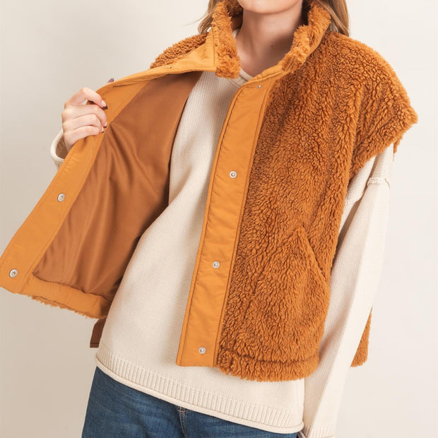 Sherpa Season Vest
