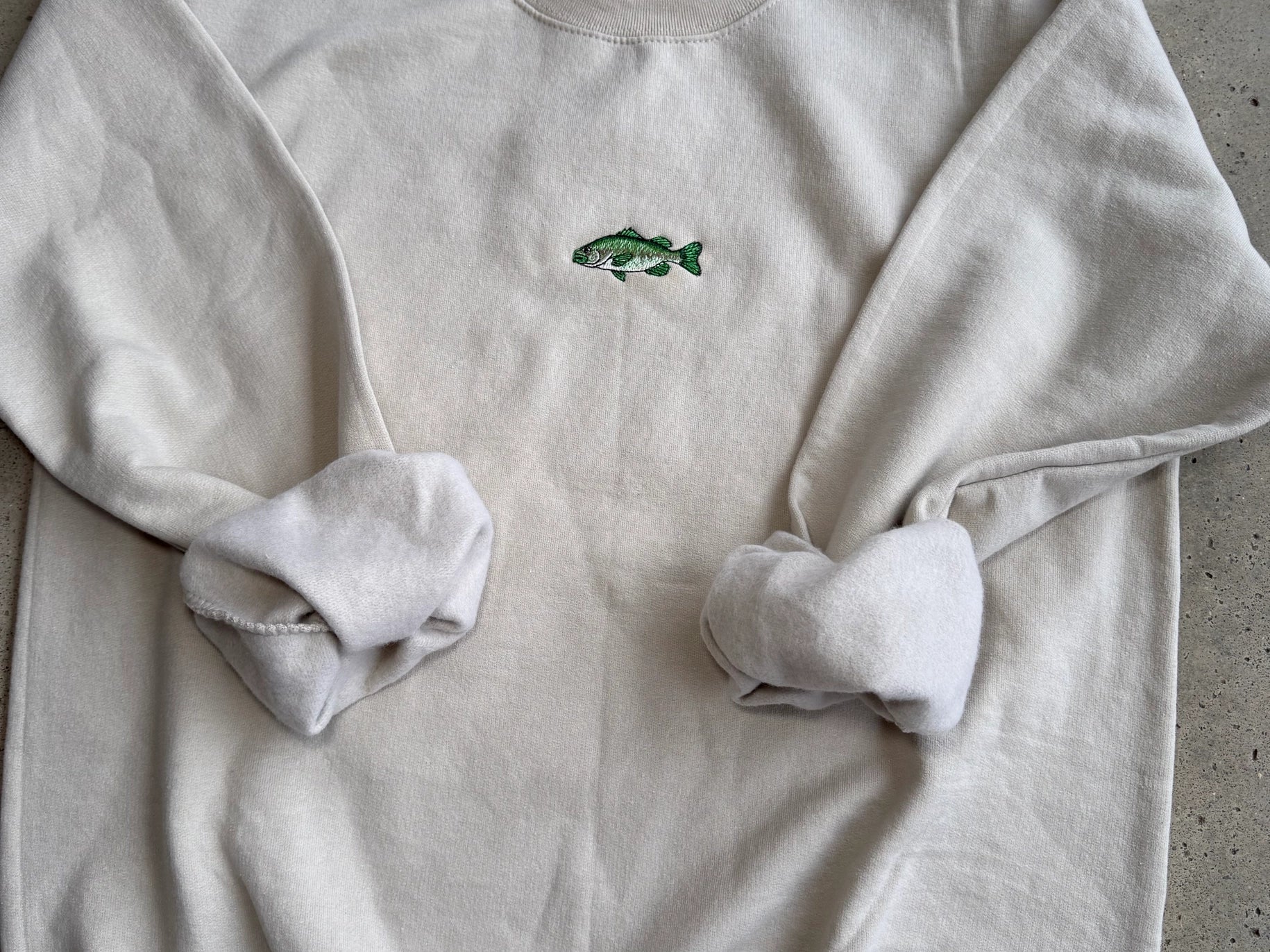 Dainty Bass Sweatshirt