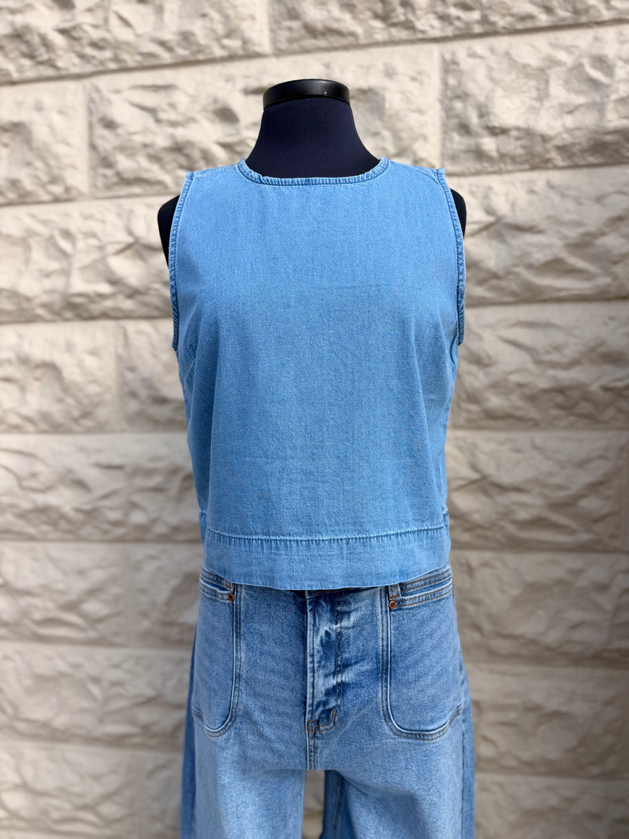 Timeless Style Tank