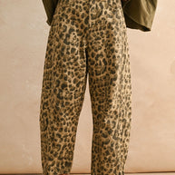 Leopardess Barrel Jeans