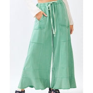 Geneeesta Ruffle Pants