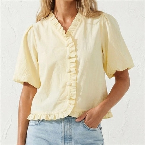 The Linela Blouse