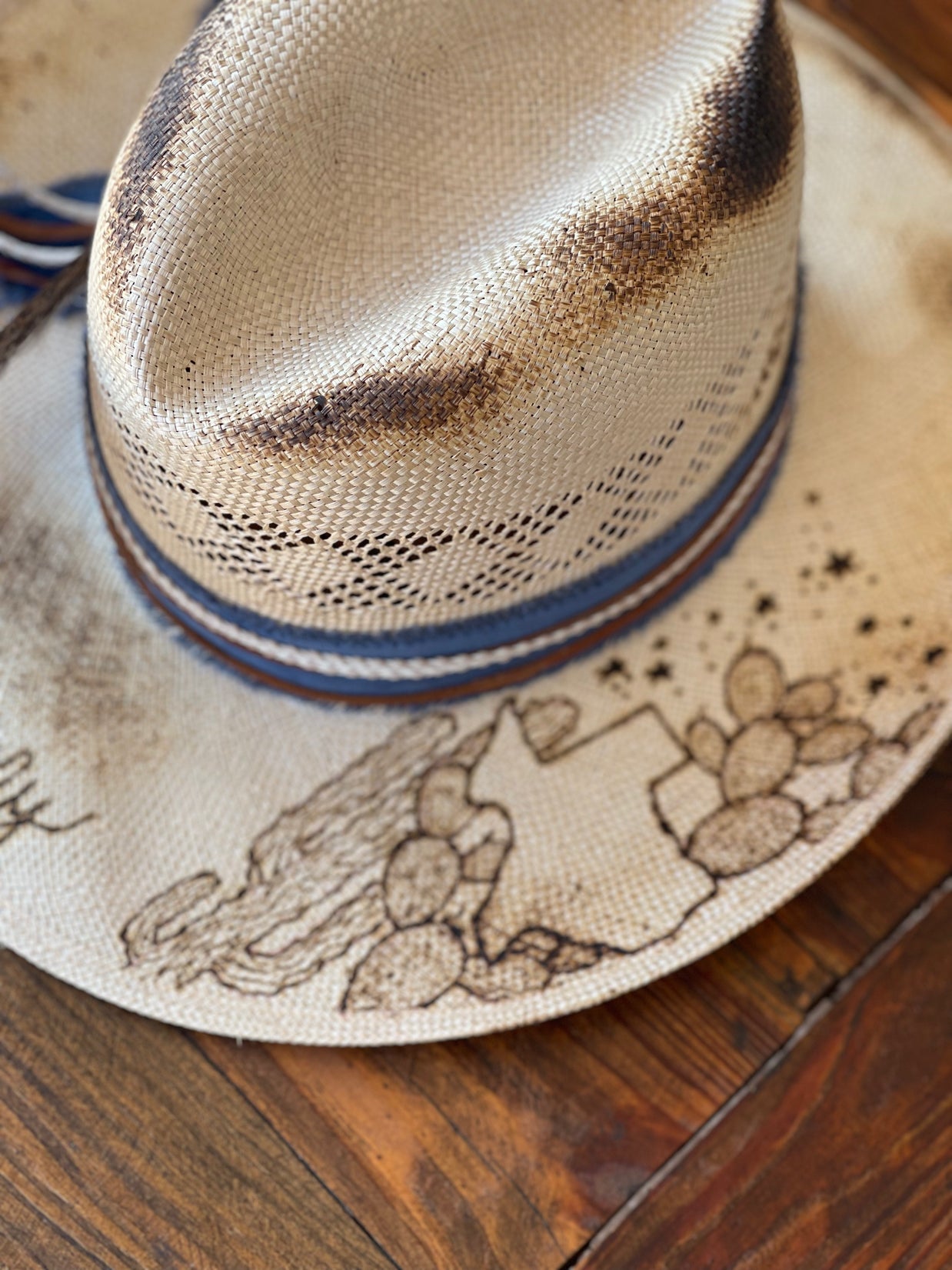 The Howdy Hat